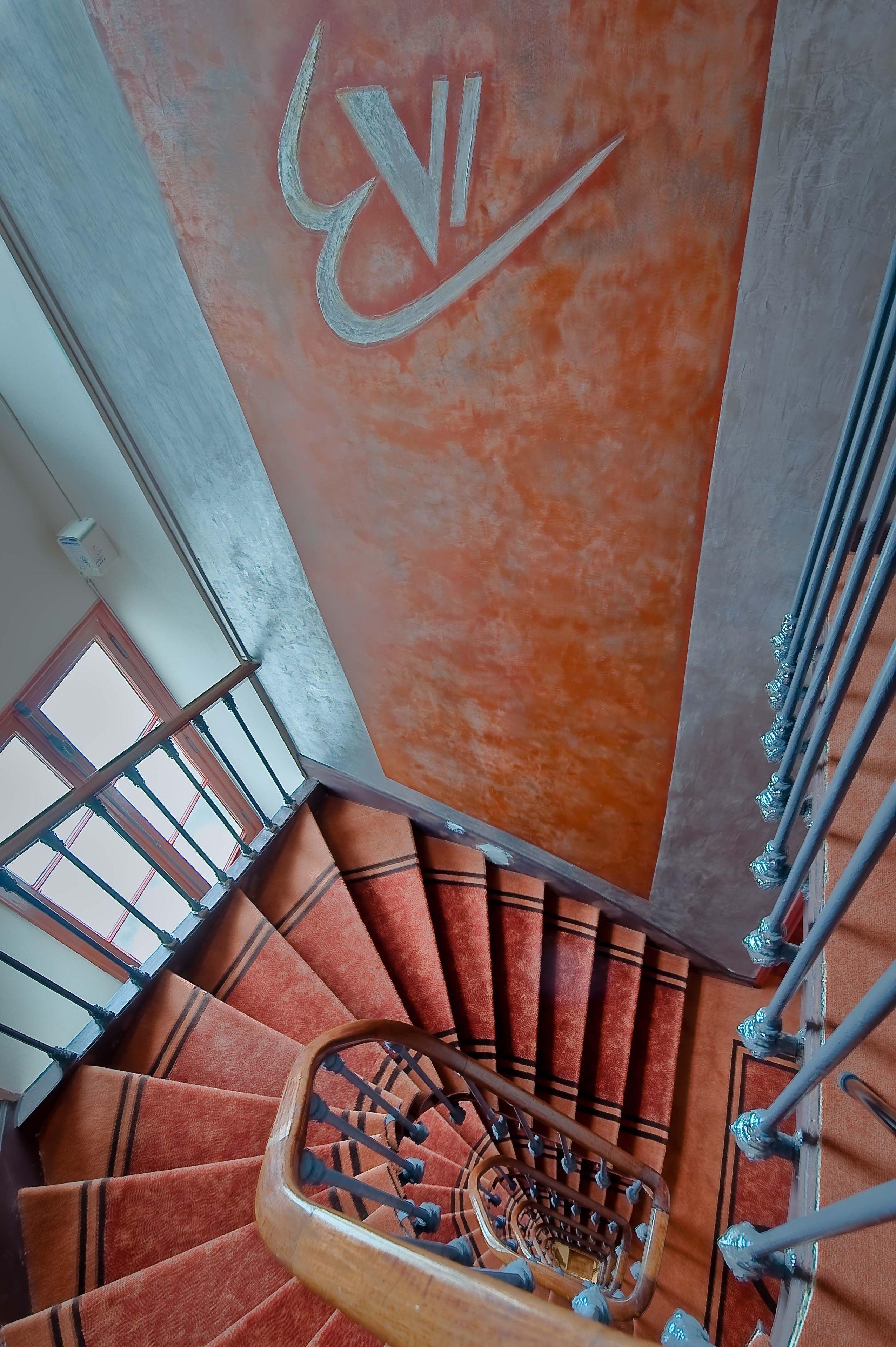 Edouard 6 By Malone Paris