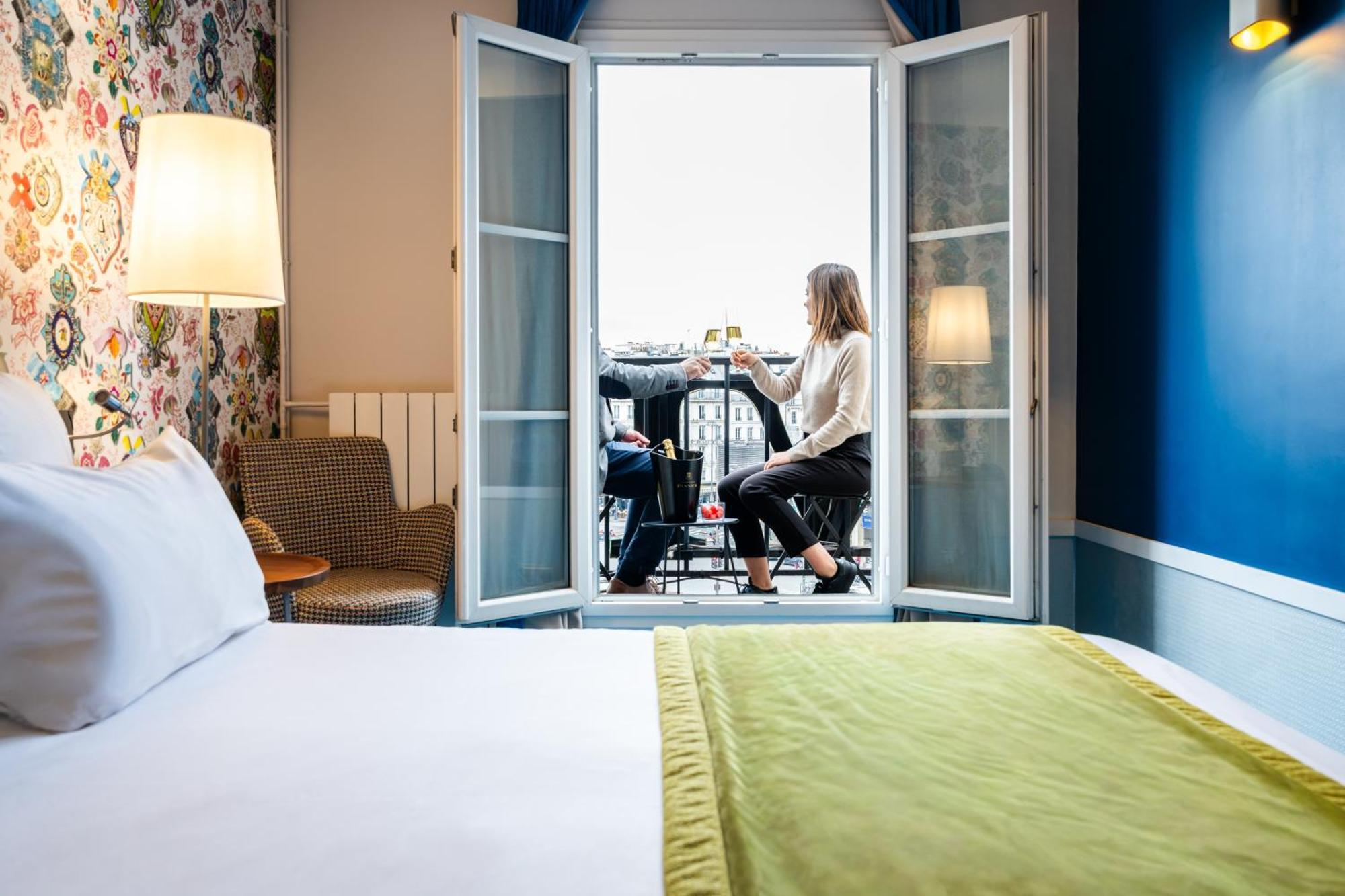 Edouard 6 By Malone Paris