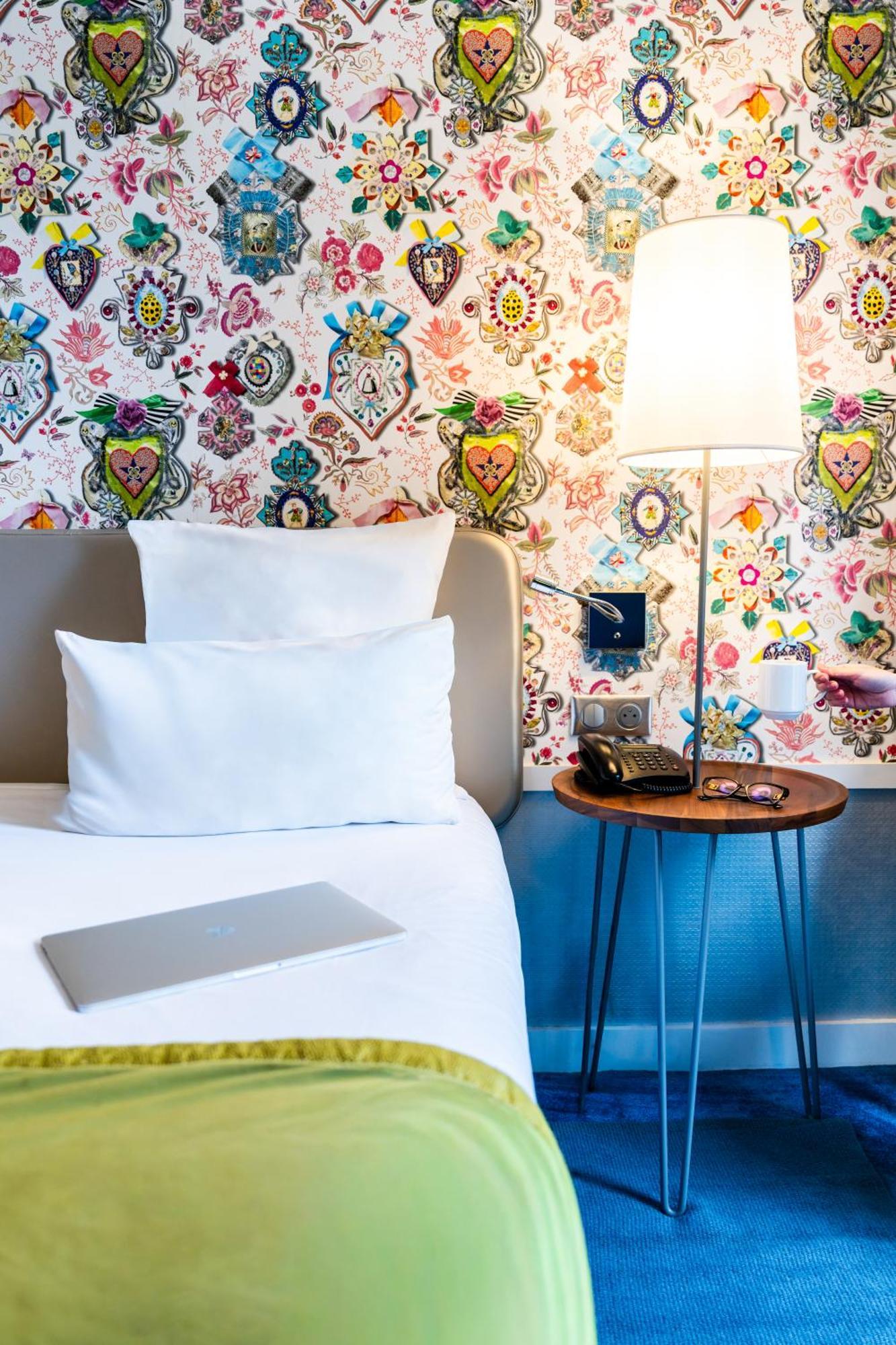 Edouard 6 By Malone 3*